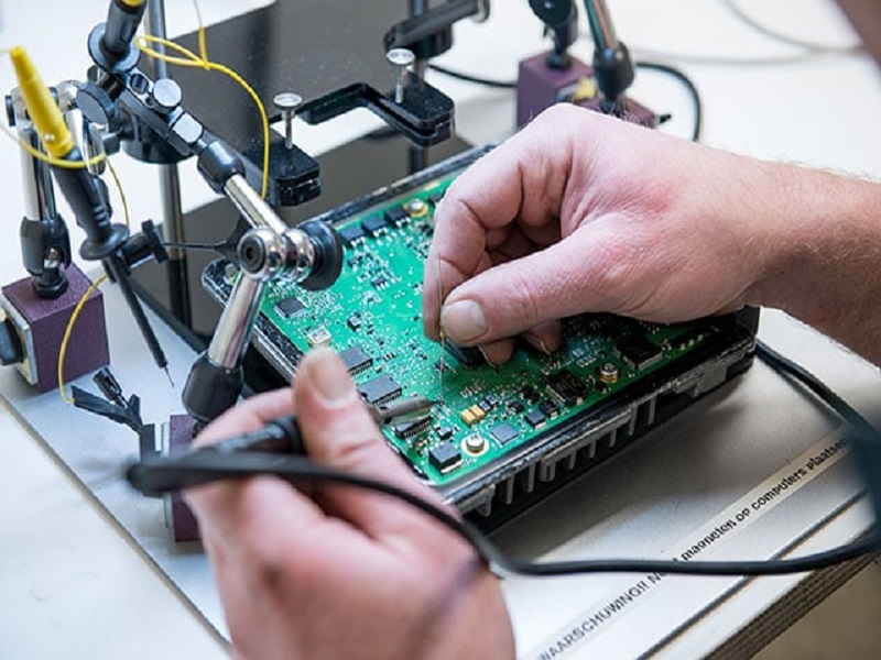 Electronic-board-repair-training